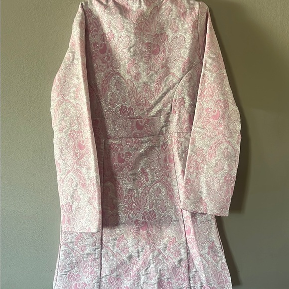 Chic Pink and White Sparkling Coat - Picture 4 of 7